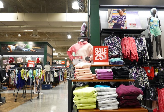 Hibbett and Dick's Sporting Goods Benefit From Premium Brands in Q3 – Footwear News - Vimarsana News