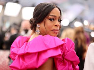 Niecy Nashs Schuhstil im Laufe der Jahre