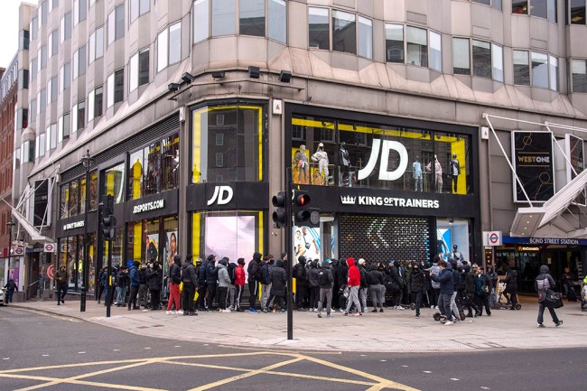 British Retailers, Trade Group Calls on Government to Curb Crime – Footwear News - Vimarsana News