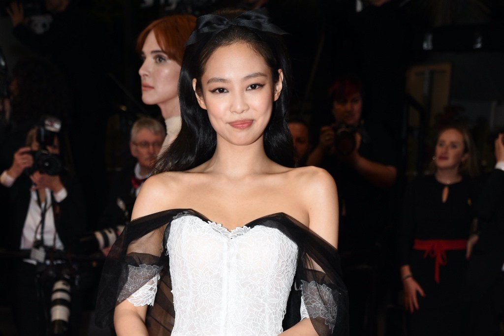 Cannes Film Festival 2023 Worst-Dressed Celebs on the Red Carpet – Footwear News - Vimarsana News