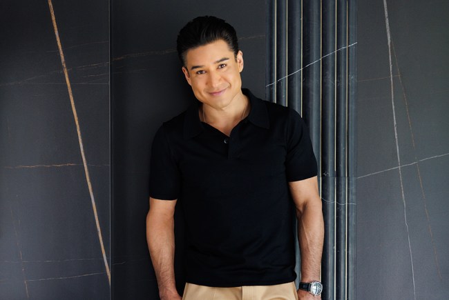 Mario Lopez Launches E-Commerce For Growing Sneaker Collection - Vimarsana News