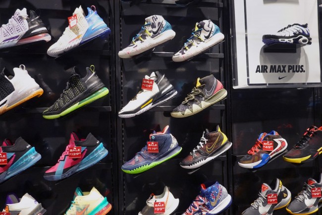 Foot Locker Says New Loyalty Program Will Drive Sales - Vimarsana News